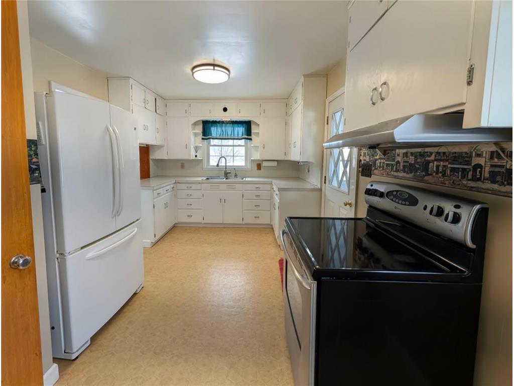 617 12th Avenue Clarkfield MN 56223 7023929 image3