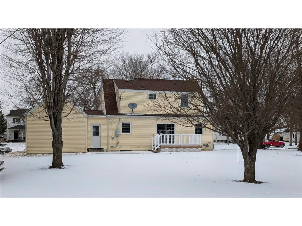 617 12th Avenue Clarkfield MN 56223 7023929 image42
