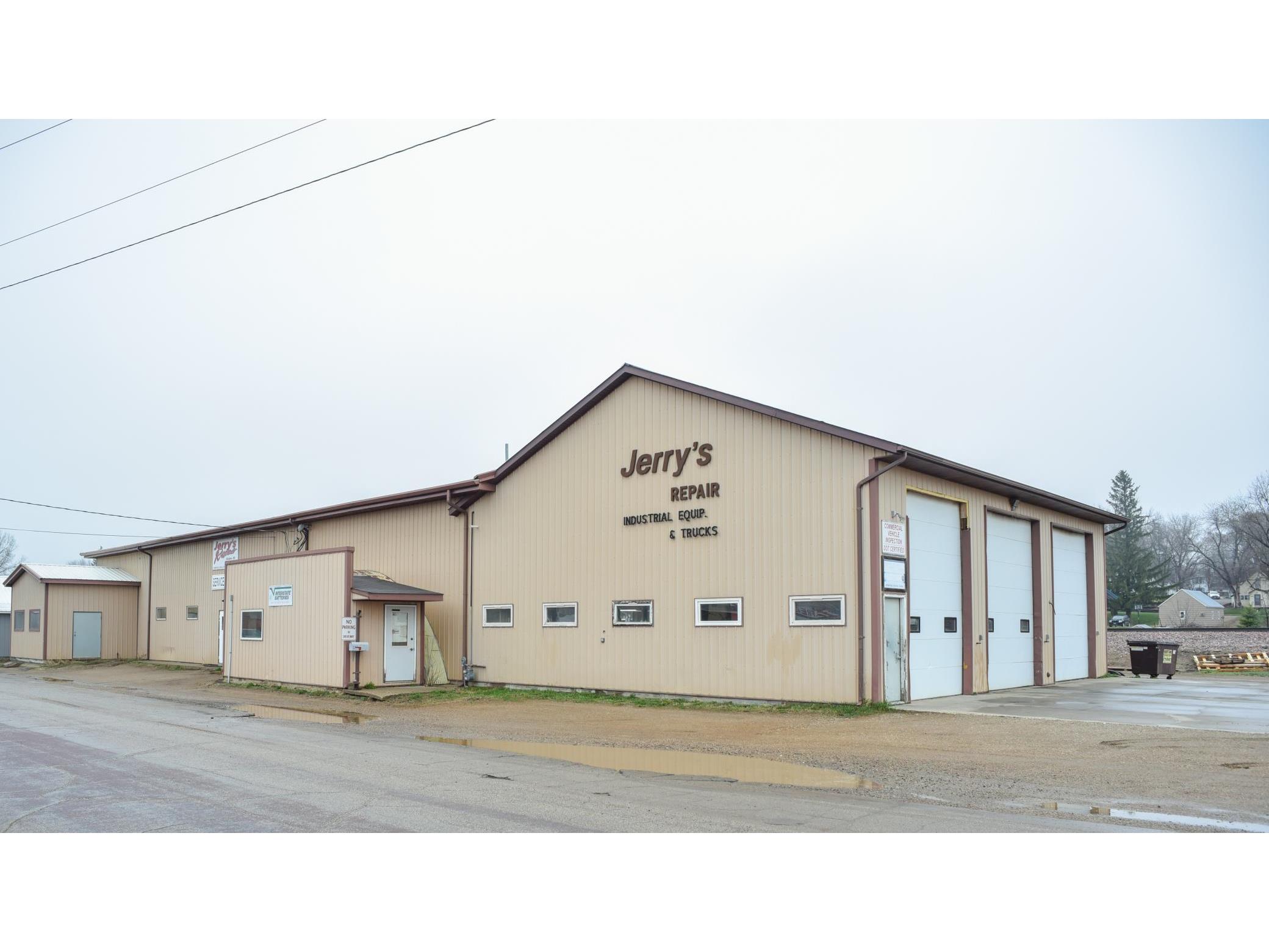 671 1st Avenue, Windom, MN, 56101 MLS 5738677 Edina Realty