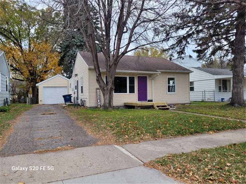 617 20th Street N Moorhead MN 56560 6818503 image1