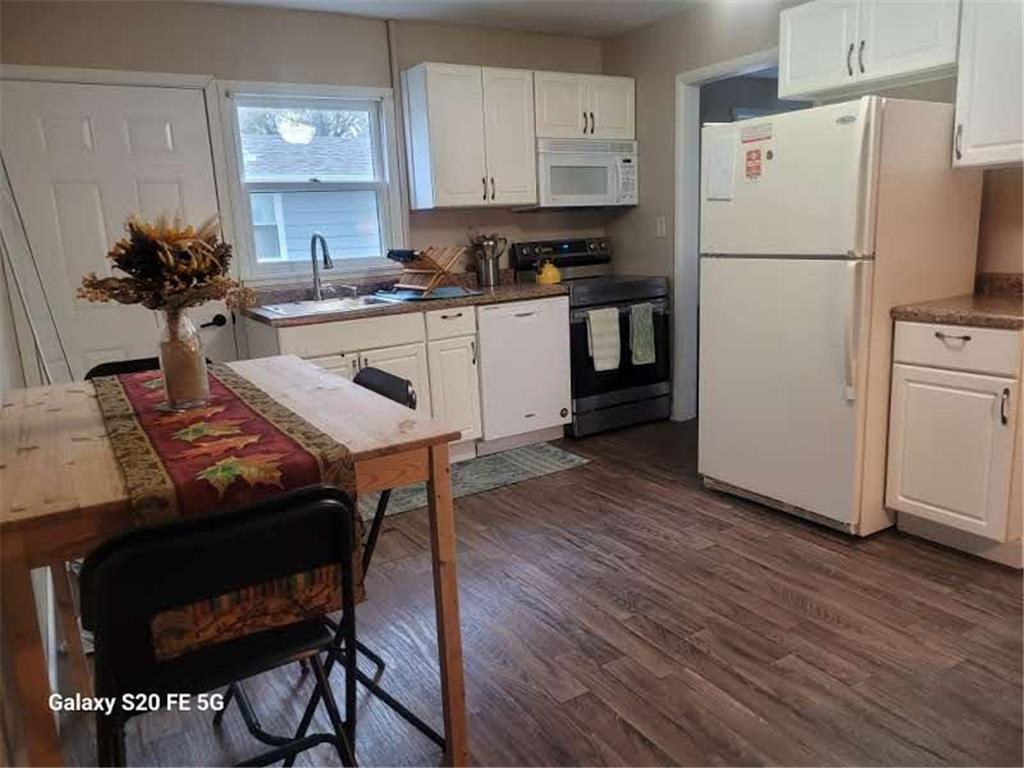 617 20th Street N Moorhead MN 56560 6818503 image5