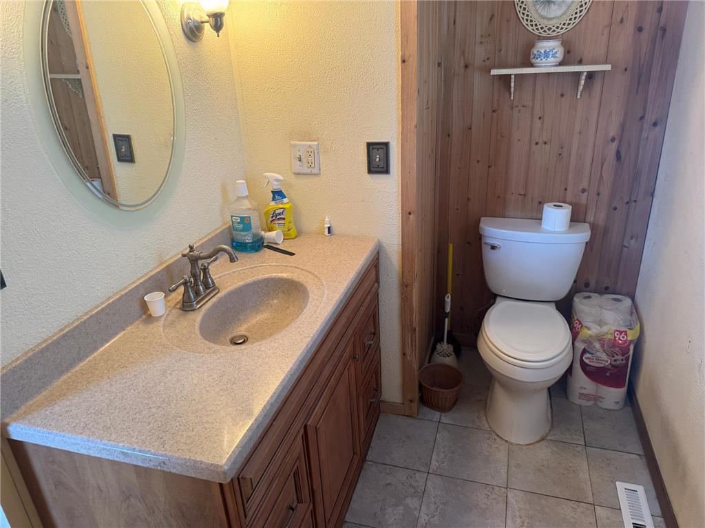 617 24th Avenue NE Minneapolis MN 55418 7005637 image5