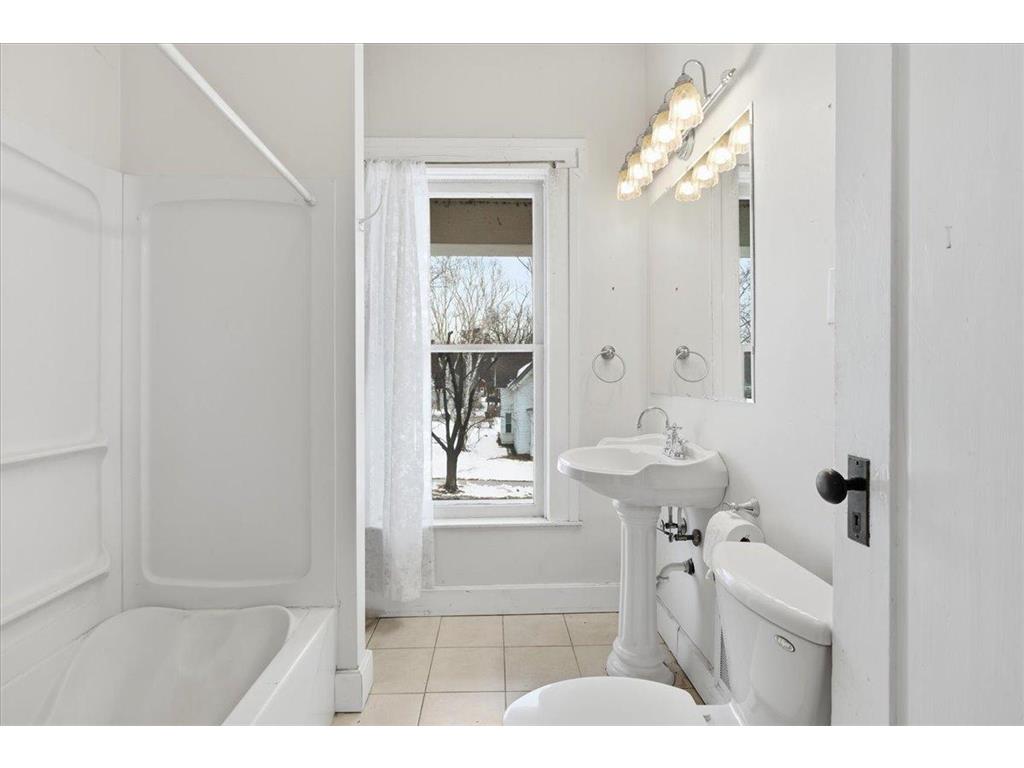 617 3rd Street Hudson WI 54016 7032130 image20