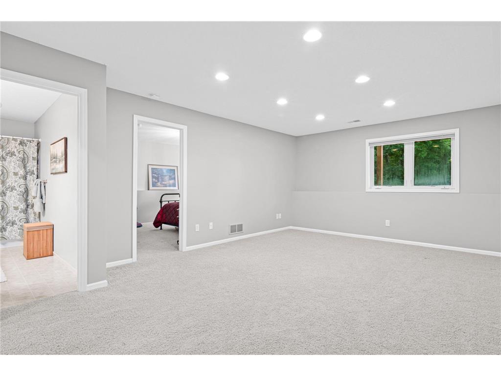 617 86th Lane NW Coon Rapids MN 55433 7084086 image11