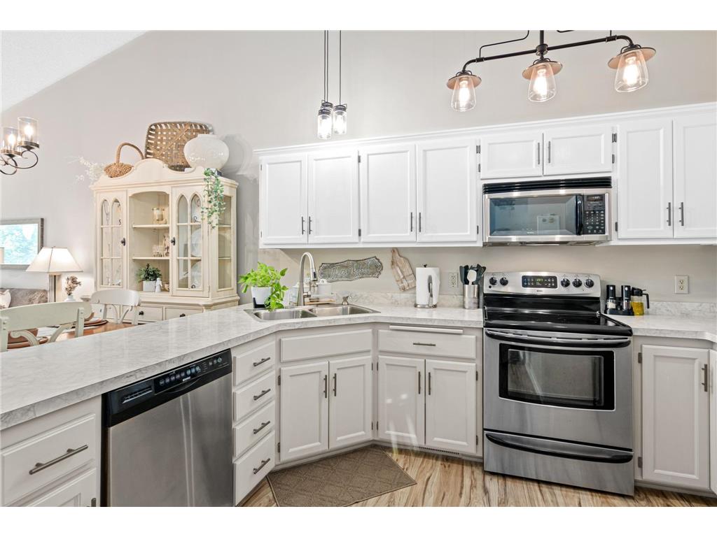 617 86th Lane NW Coon Rapids MN 55433 7084086 image5
