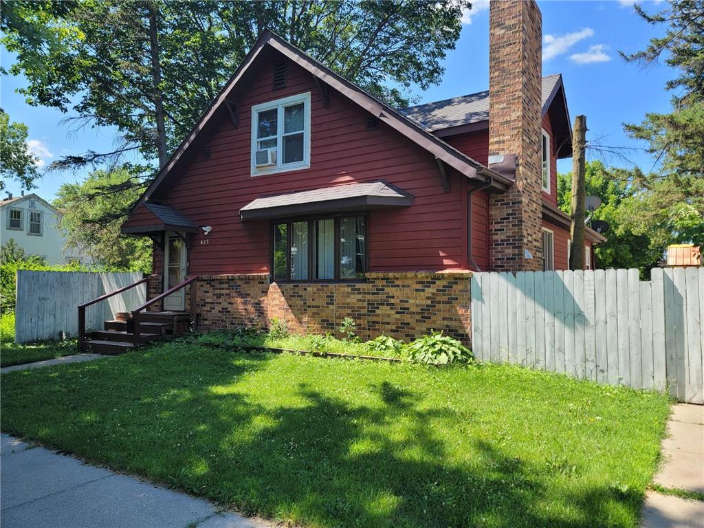 617 9th Street, Worthington, MN, 56187 MLS 6235960 Edina Realty