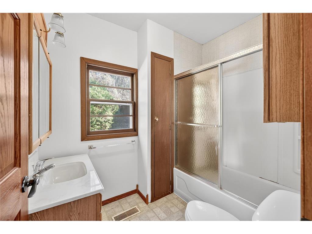 617 Broadway Carver MN 55315 6826014 image17