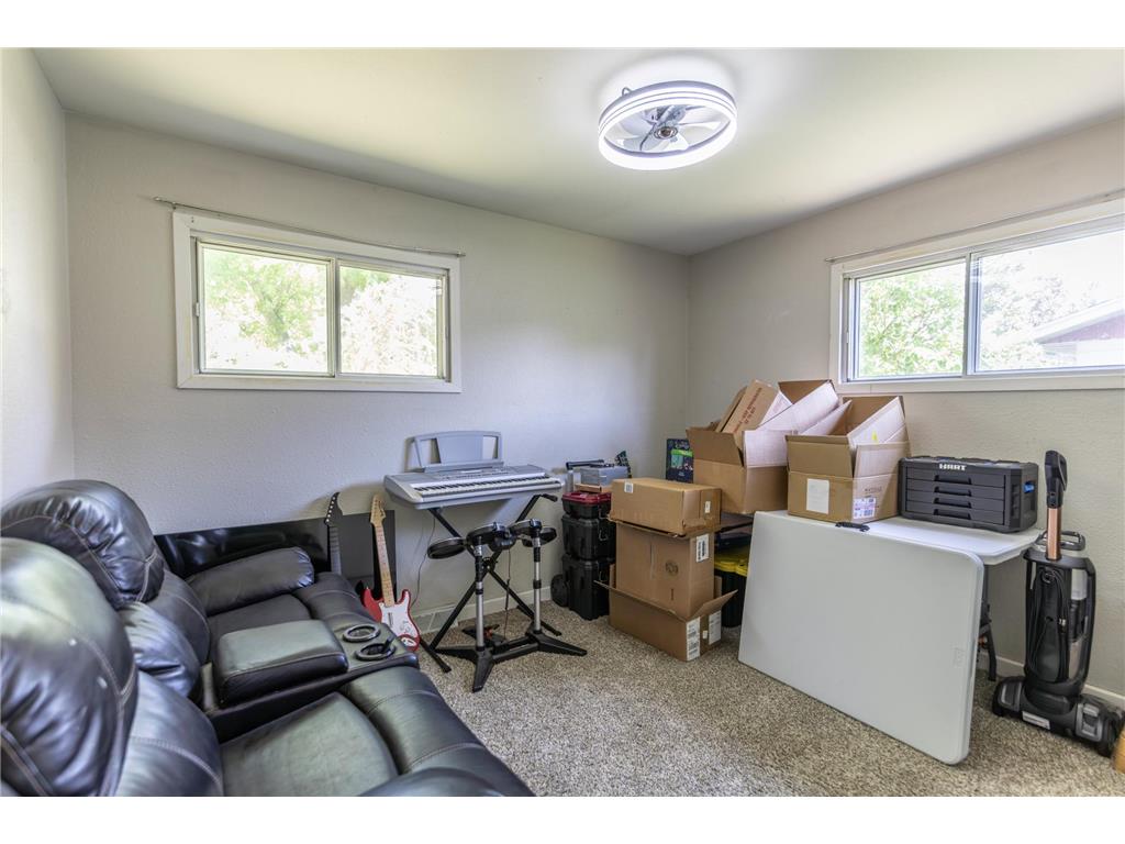 617 Cedar Lane Moorhead MN 56560 7084837 image21