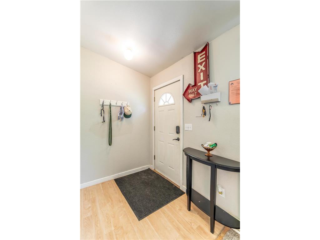 617 Cedar Lane Moorhead MN 56560 7084837 image4