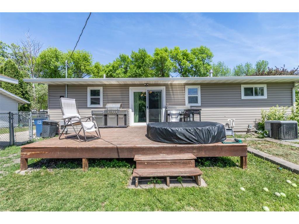 617 Cedar Lane Moorhead MN 56560 7084837 image51