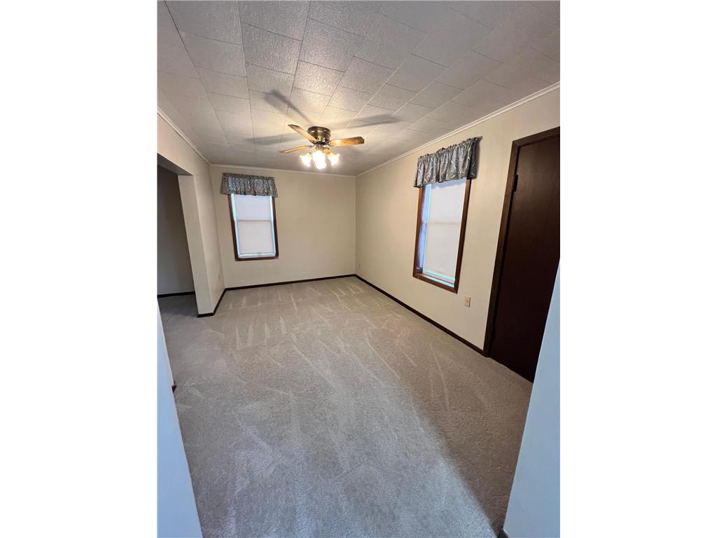 617 W 3rd Street Madison MN 56256 7084703 image13