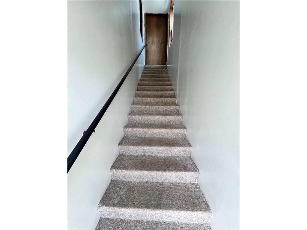617 W 3rd Street Madison MN 56256 7084703 image16