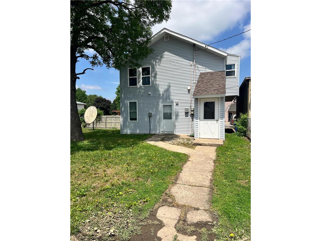 617 W 3rd Street Madison MN 56256 7084703 image17