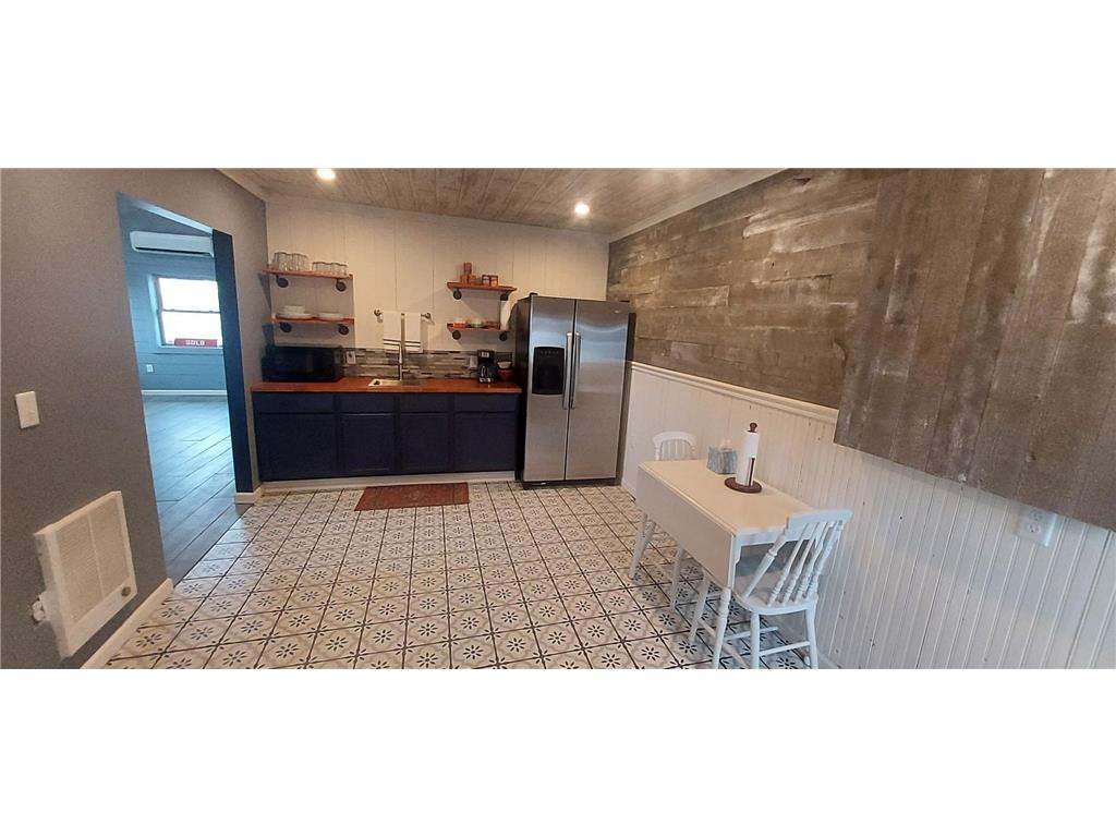 617 E Highway 12 Litchfield MN 55355 7006081 image5