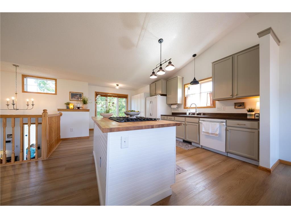 617 Emerson Avenue N Montrose MN 55363 7109383 image16