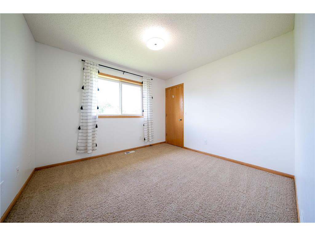 617 Emerson Avenue N Montrose MN 55363 7109383 image23