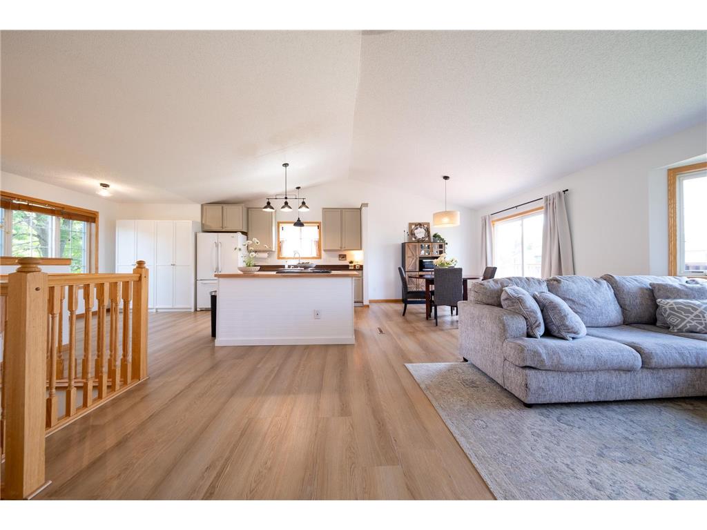 617 Emerson Avenue N Montrose MN 55363 7109383 image7