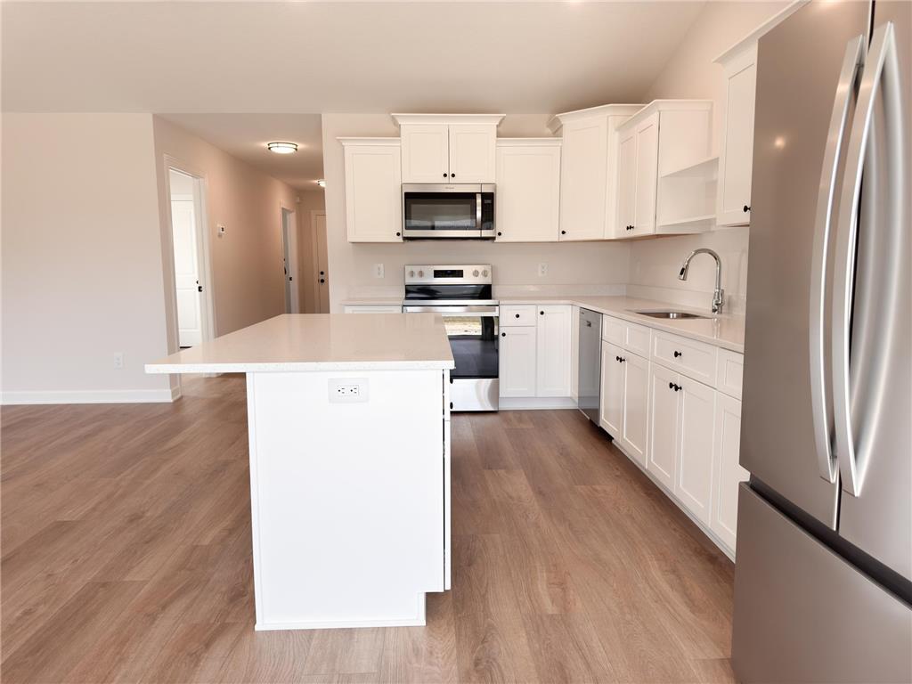 617 Field Point Street Roberts WI 54023 6816428 image4