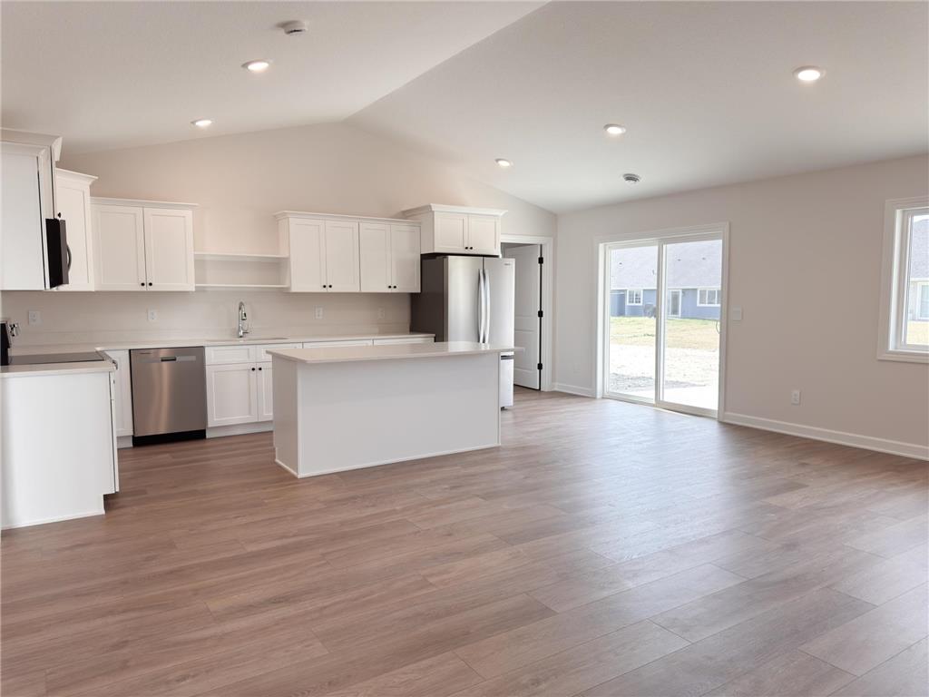 617 Field Point Street Roberts WI 54023 6816428 image5