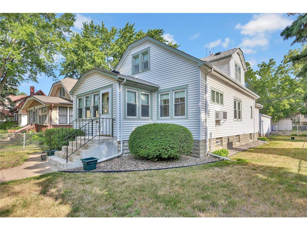 617 Geranium Avenue E Saint Paul MN 55130 6405726 image1
