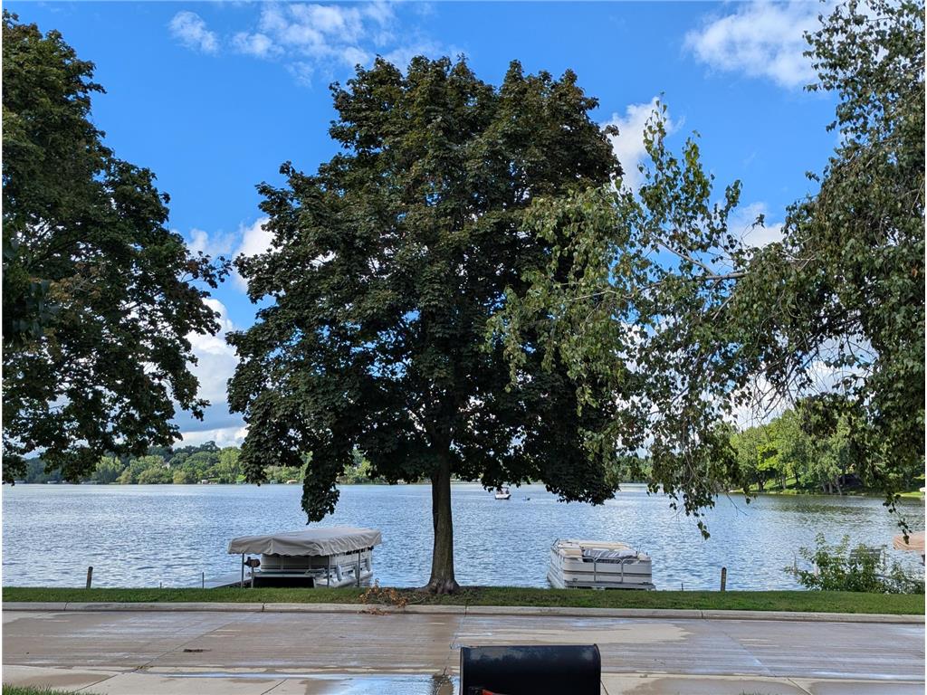 617 Grace Street Albert Lea MN 56007 - Fountain 6774325 image1