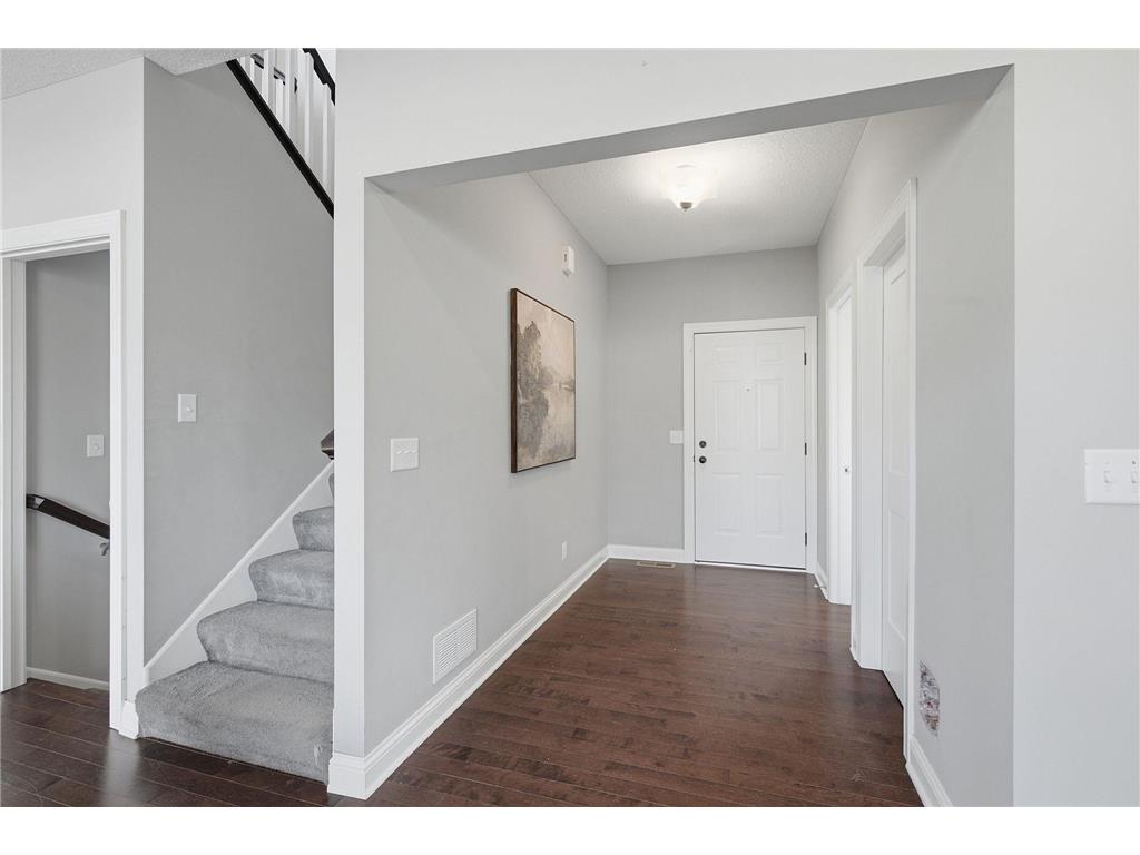617 Hideaway Lane Woodbury MN 55129 7108477 image2