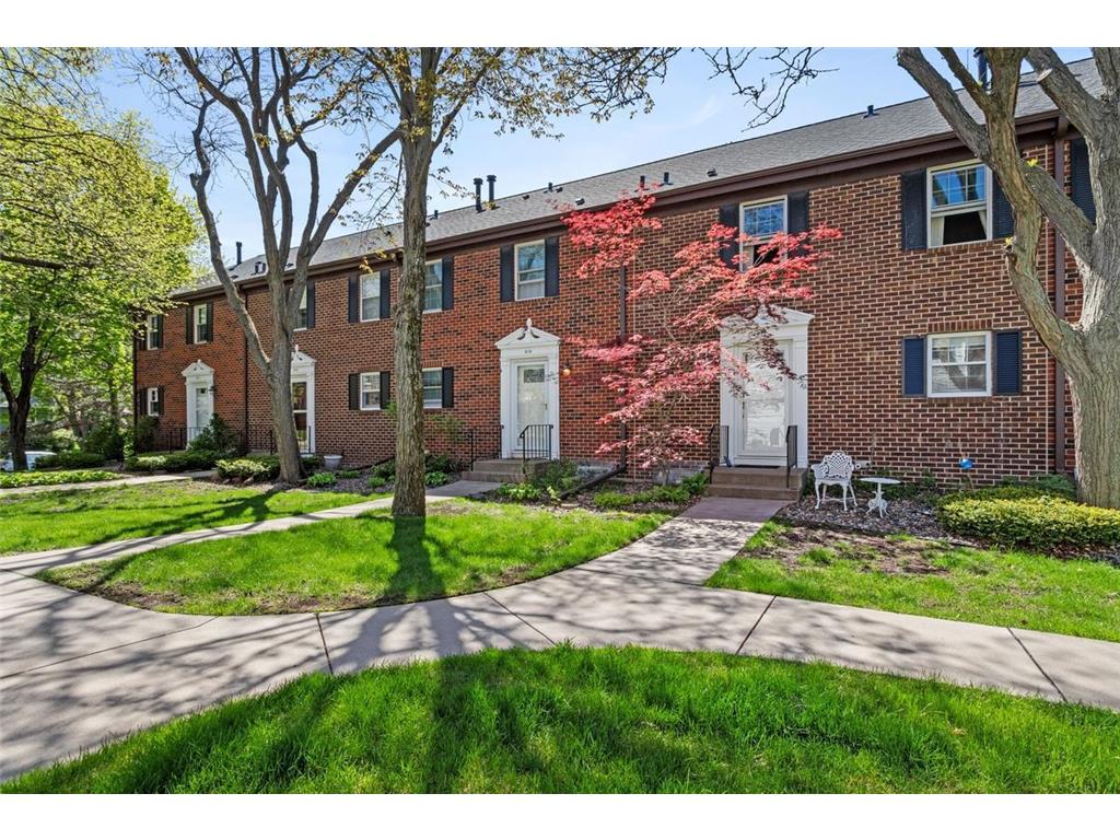 617 Maple Park Drive Mendota Heights MN 55118 6533276 image1