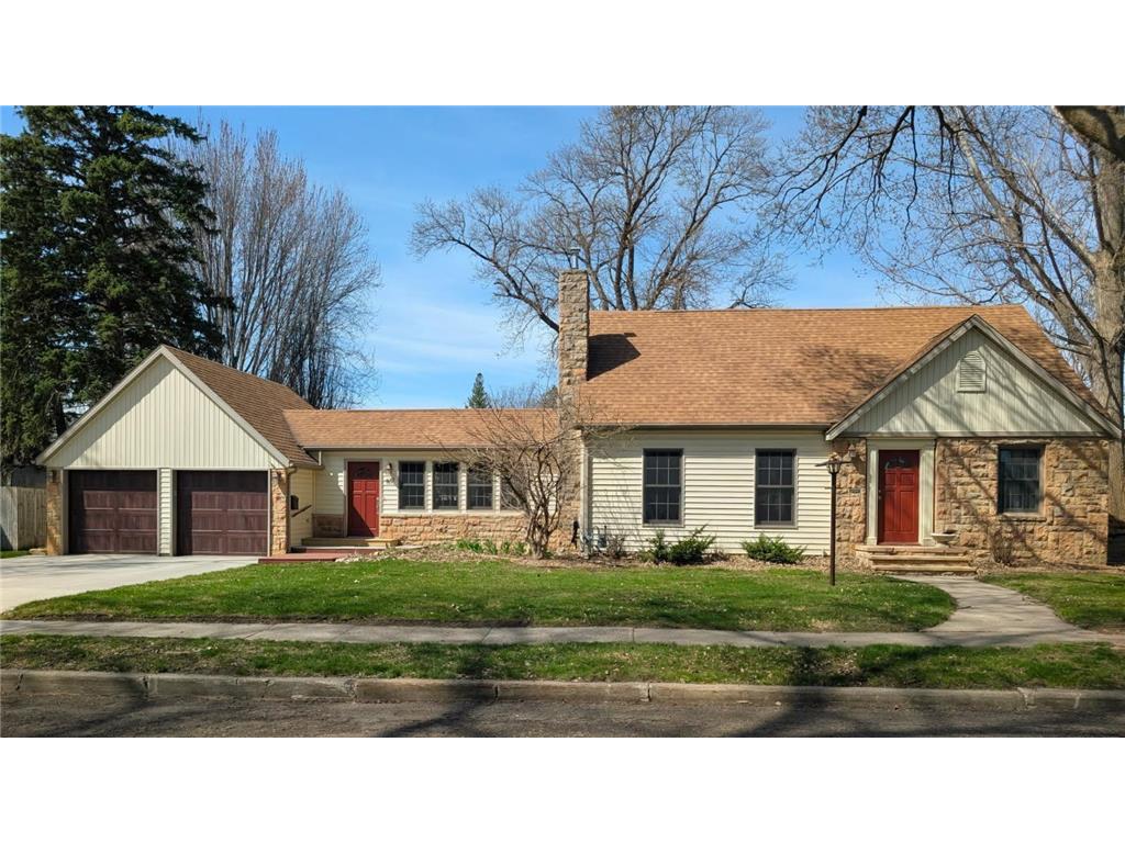 617 N 9th Street Montevideo MN 56265 7059350 image2