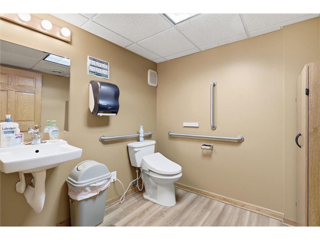 617 Pierce Street Anoka MN 55303 7002474 image15