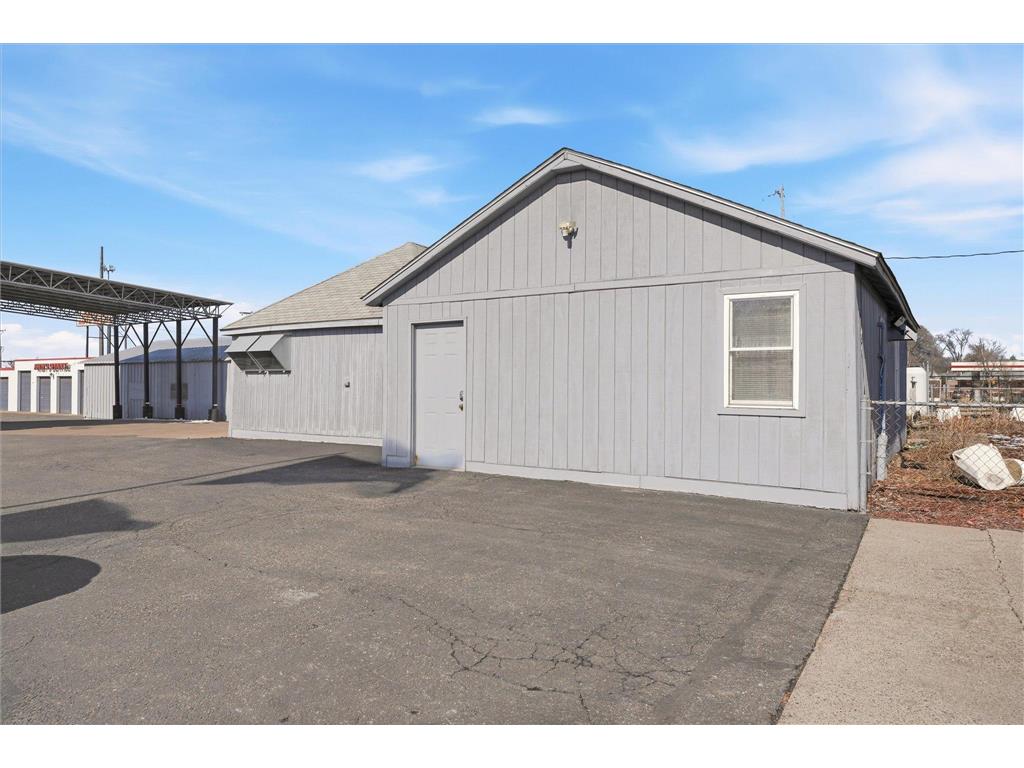 617 Pierce Street Anoka MN 55303 7002474 image48