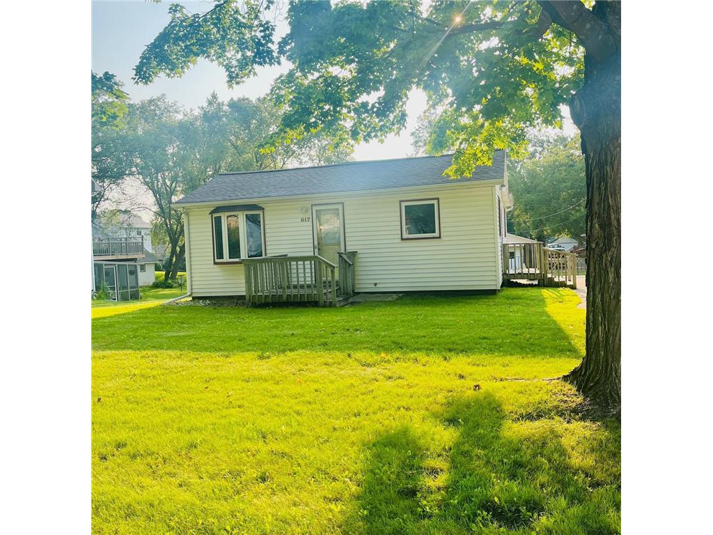 617 Quincy Street Alexandria MN 56308 6576933 image1