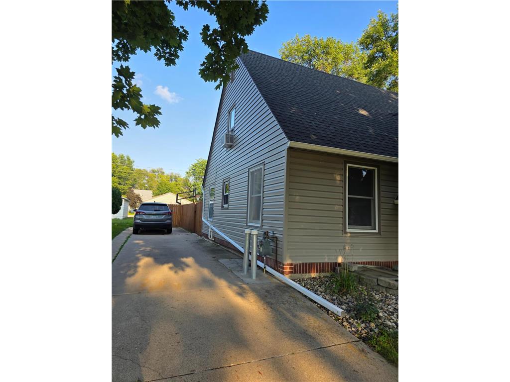 617 S Hiawatha Avenue Pipestone MN 56164 7056819 image24