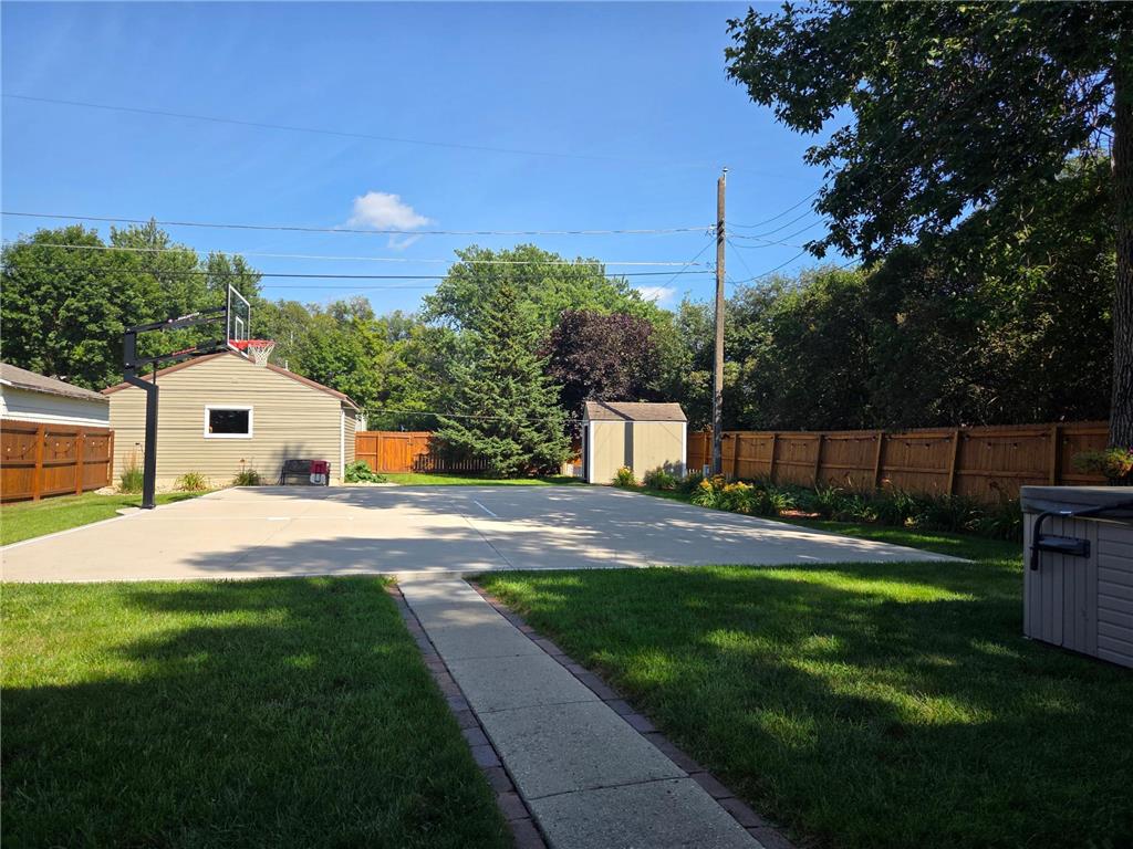 617 S Hiawatha Avenue Pipestone MN 56164 7056819 image28
