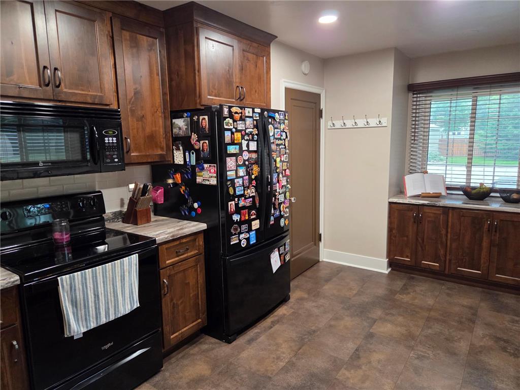 617 S Hiawatha Avenue Pipestone MN 56164 7056819 image6
