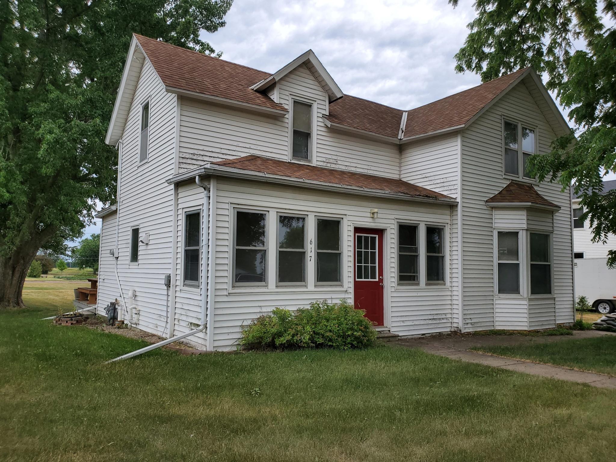 617 S Lake Street, Sherburn, MN 56171 MLS 6016155 Edina Realty