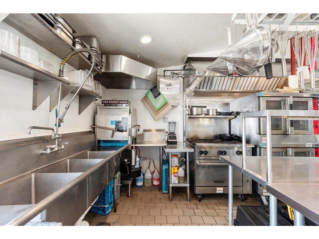 617 W Michigan Avenue Walker MN 56484 7096189 image37