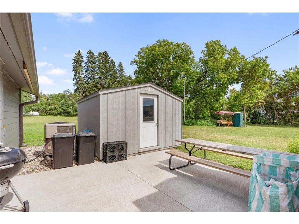 617 W Michigan Avenue Walker MN 56484 7096189 image48