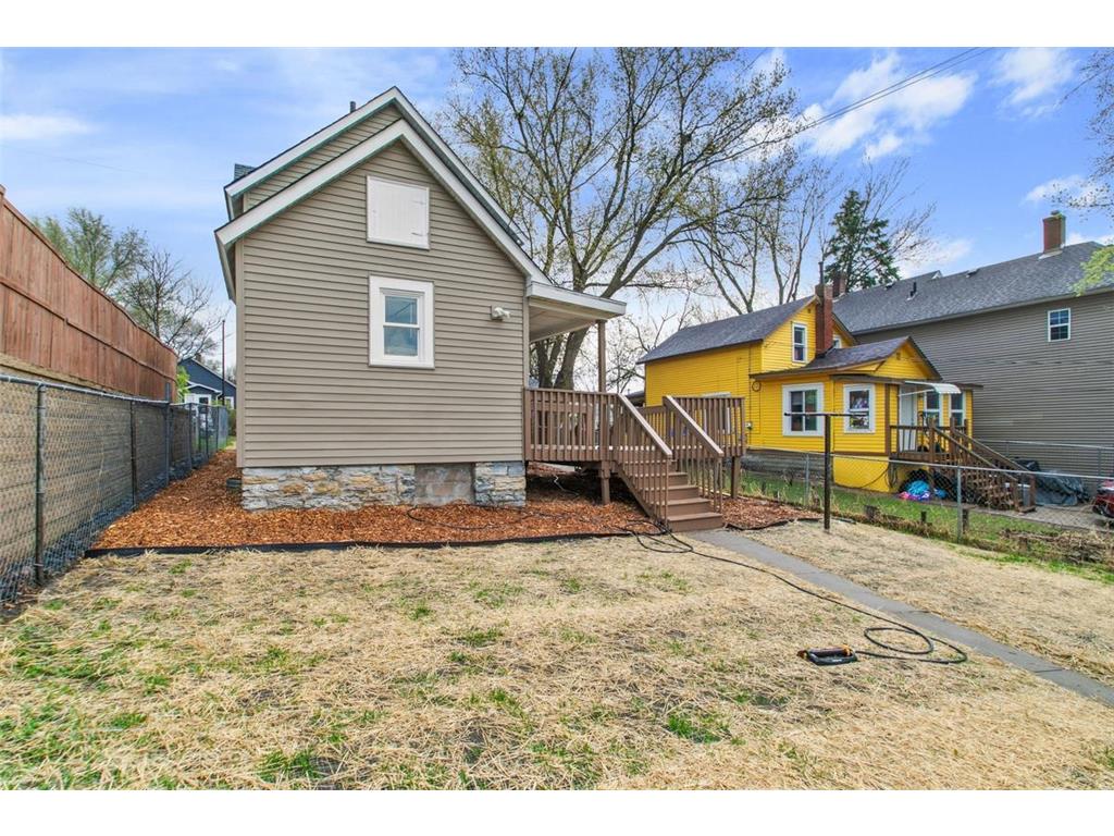 617 Wells Street Saint Paul MN 55130 7072622 image15