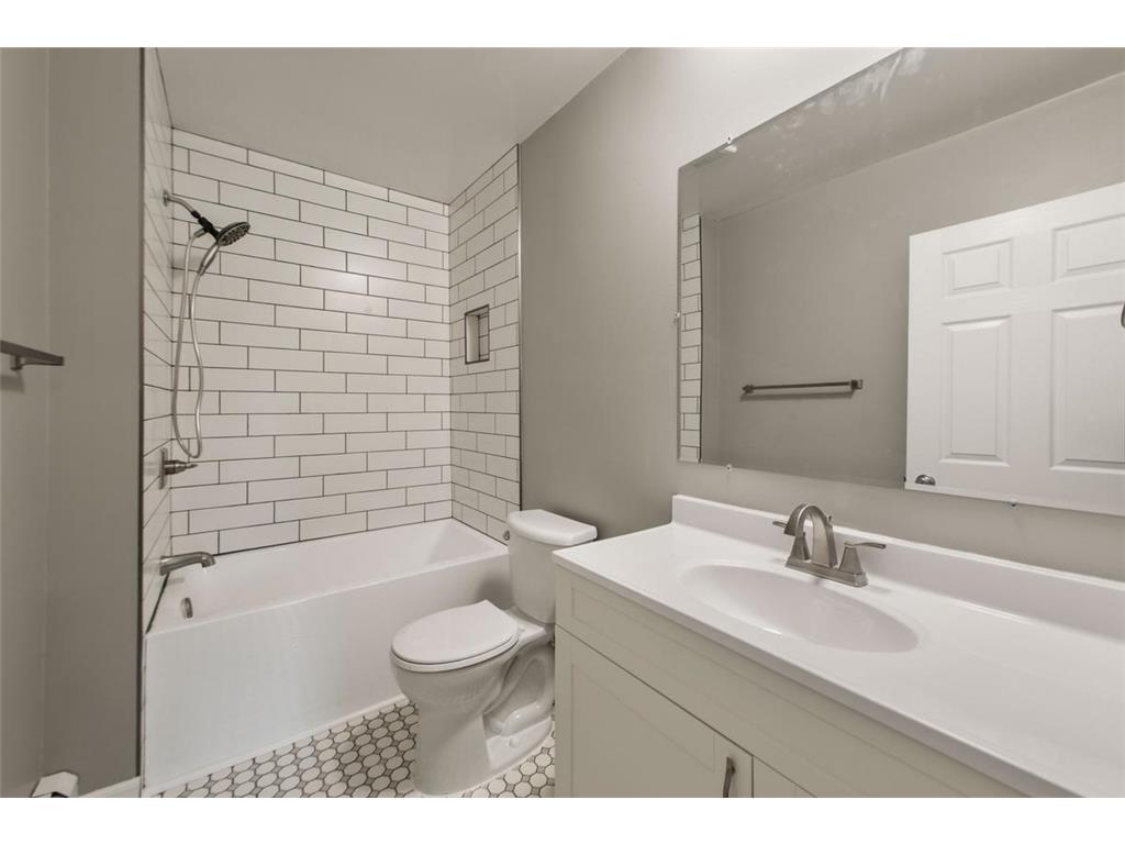 617 Wells Street Saint Paul MN 55130 7072622 image8