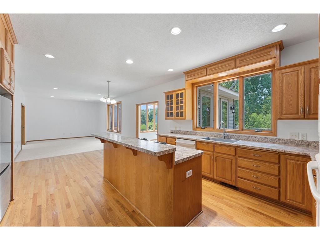 6172 104th Circle N Brooklyn Park MN 55443 7100968 image9