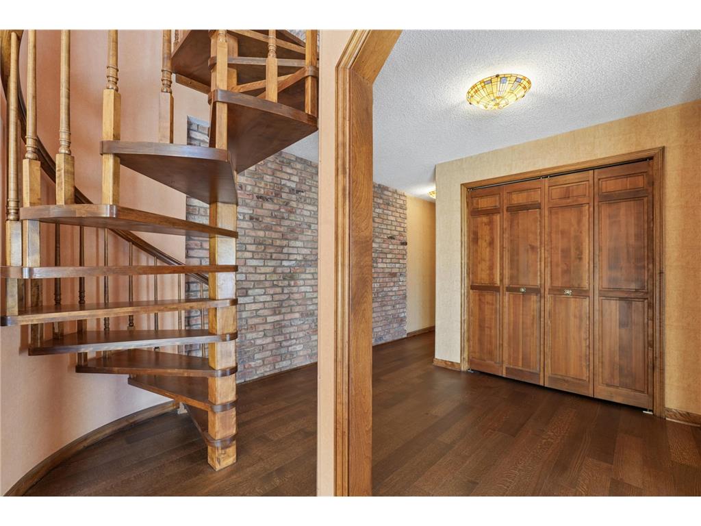6175 Heather Place NE Fridley MN 55432 7023748 image14