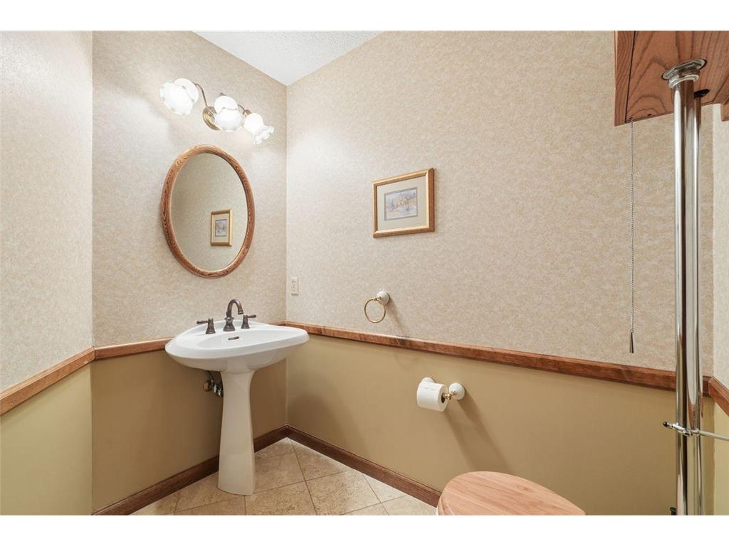 6175 Heather Place NE Fridley MN 55432 7023748 image16