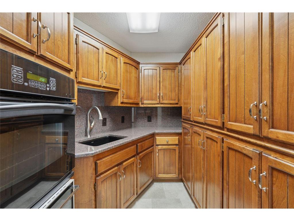 6175 Heather Place NE Fridley MN 55432 7023748 image29