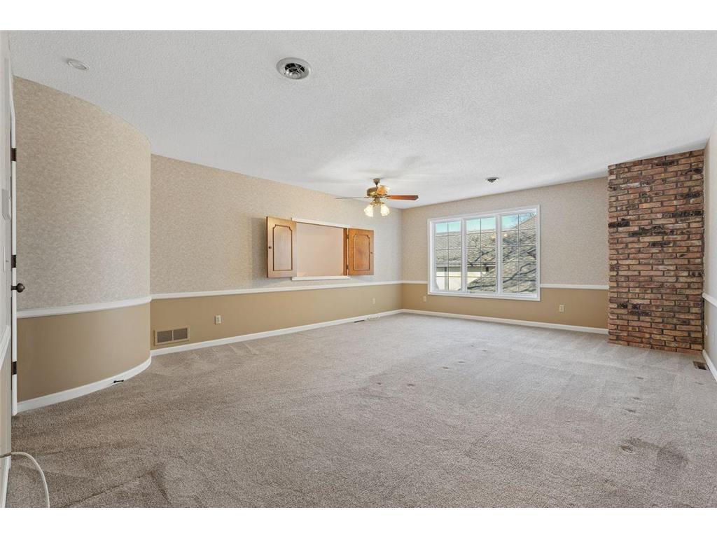 6175 Heather Place NE Fridley MN 55432 7023748 image44