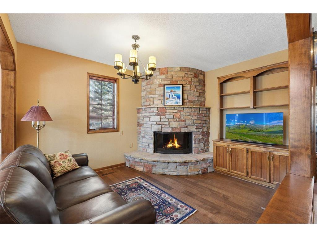 6175 Heather Place NE Fridley MN 55432 7023748 image5