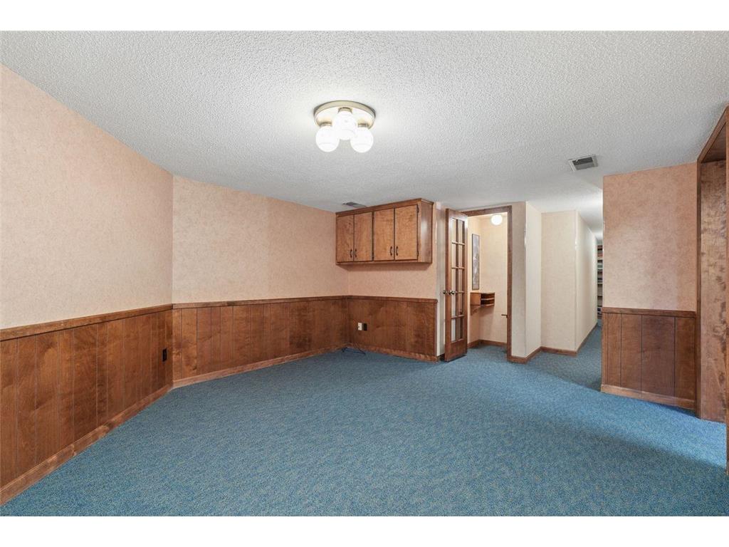 6175 Heather Place NE Fridley MN 55432 7023748 image51