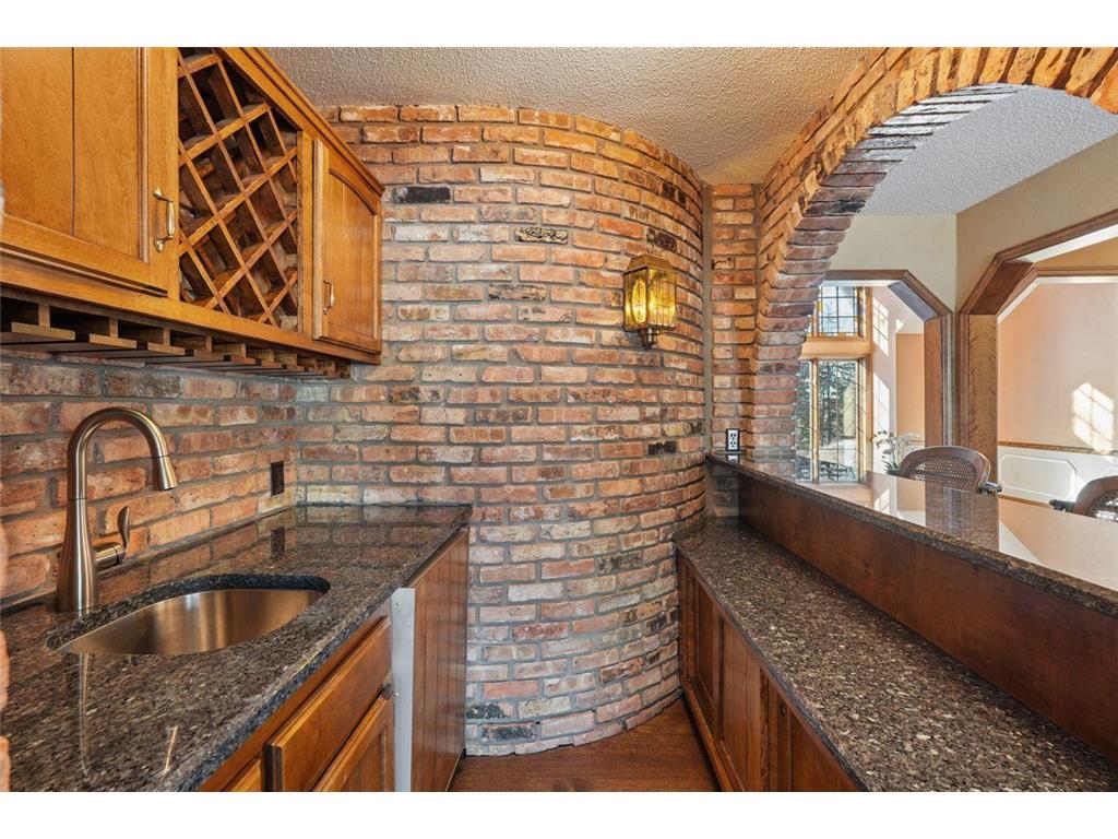 6175 Heather Place NE Fridley MN 55432 7023748 image9