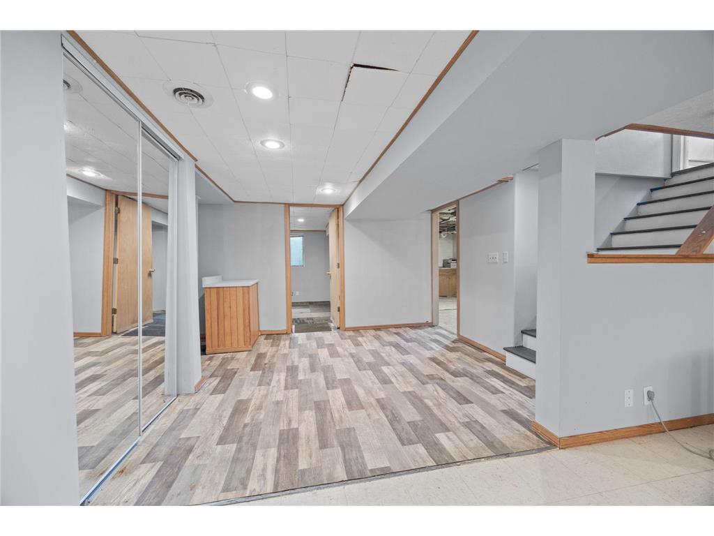 6177 Upper 48th Street N Oakdale MN 55128 7100147 image15