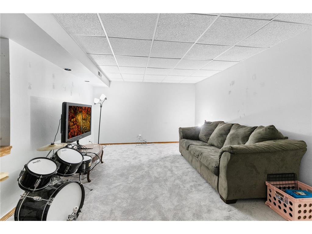 618 109th Avenue NE Blaine MN 55434 7004798 image23