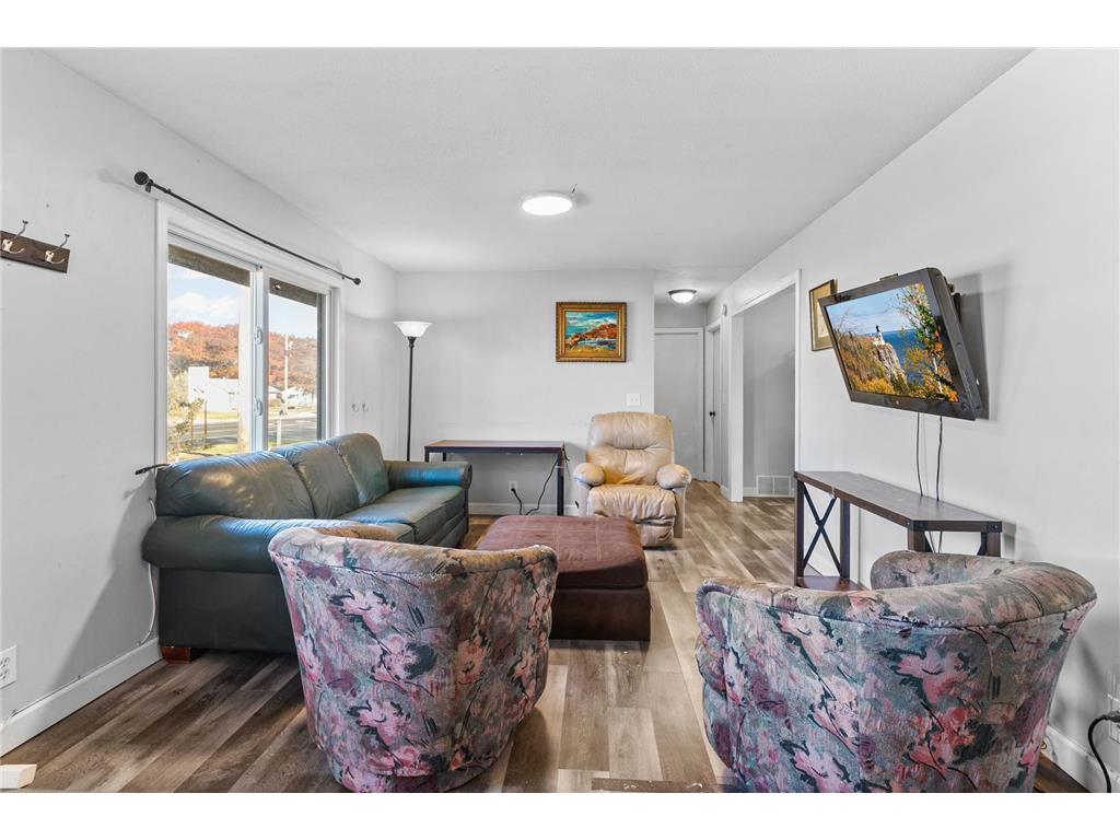 618 109th Avenue NE Blaine MN 55434 7004798 image6